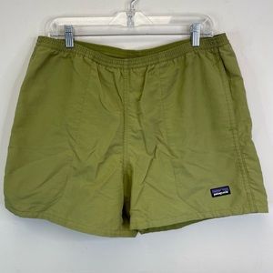 Patagonia Men’s Medium Green Shorts